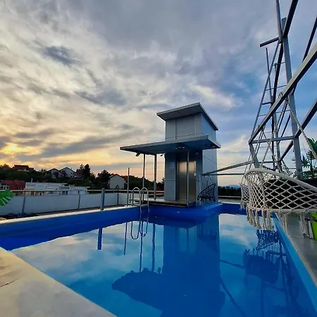 Apricus Apartman